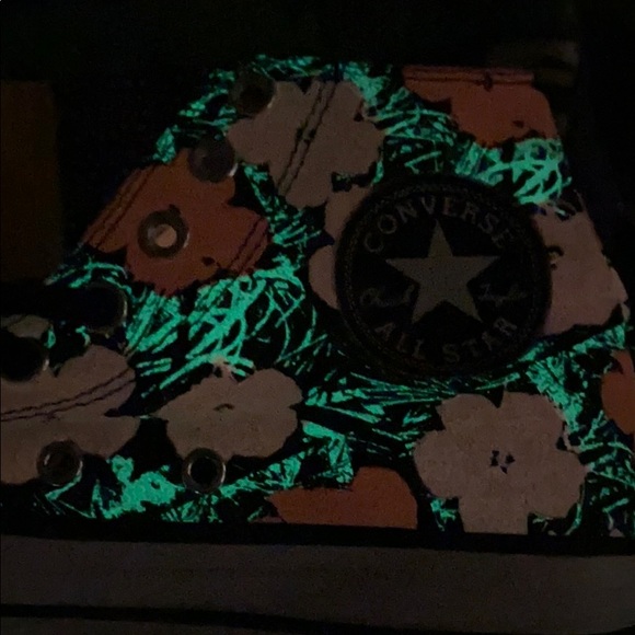 COPY Andy Warhol - NEW Converse Sneakers - Picture 12 of 12